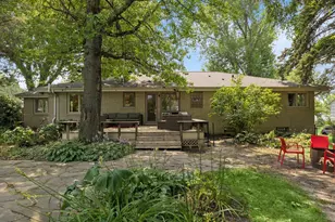 2237 Edgcumbe Rd, Saint Paul, MN 55116 - Photo 59
