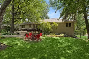 2237 Edgcumbe Rd, Saint Paul, MN 55116 - Photo 65