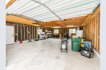 302 Mitchell Street, Coleraine, MN 55722 - Photo 23