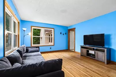 521 E 3rd Street, New Richmond, WI 54017 - Photo 5