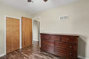 409 W Dodge St, Luverne, MN 56156 - Photo 13
