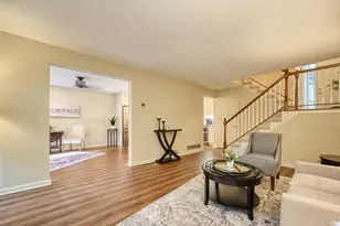 1620 Comstock Ln N, Plymouth, MN 55447 - Photo 9