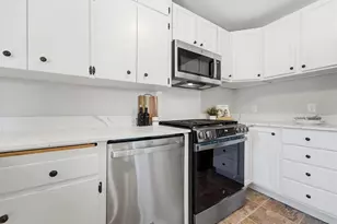 2481 19th Ave E, North Saint Paul, MN 55109 - Photo 21
