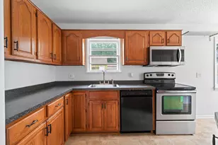 4537 6th St NE, Columbia Heights, MN 55421 - Photo 5