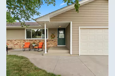 2682 5th Street NW, New Brighton, MN 55112 - Photo 5
