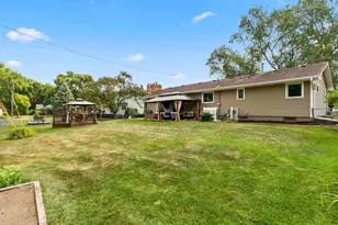 2682 5th St NW, New Brighton, MN 55112 - Photo 13