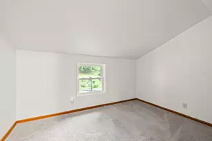 8236 Queen Ave S, Bloomington, MN 55431 - Photo 25