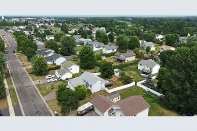 1464 Roosevelt Street S, Cambridge, MN 55008 - Photo 3