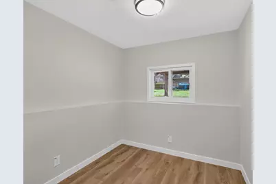 8055 Zane Avenue N, Brooklyn Park, MN 55443 - Photo 21