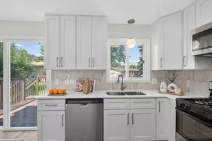 8055 Zane Ave N, Brooklyn Park, MN 55443 - Photo 9