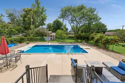 725 W 1st Street, Waconia, MN 55387 - Photo 5