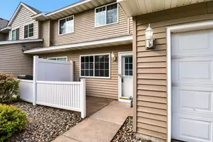 2575 Yellowstone Dr, Hastings, MN 55033 - Photo 3