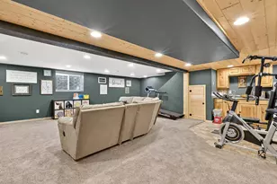 405 S Lake St, Hendricks, MN 56136 - Photo 43
