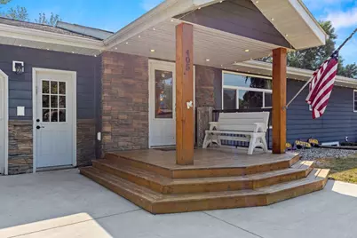 405 S Lake Street, Hendricks, MN 56136 - Photo 3