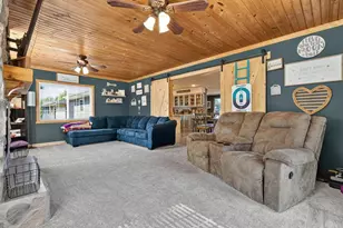 405 S Lake St, Hendricks, MN 56136 - Photo 29