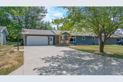 405 S Lake Street, Hendricks, MN 56136 - Photo 1
