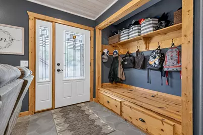 405 S Lake Street, Hendricks, MN 56136 - Photo 11