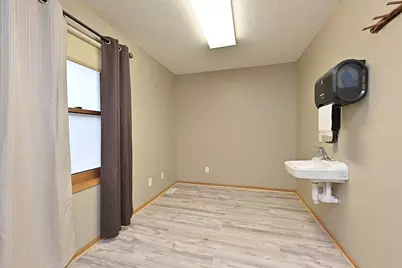 1404 NW 4th Street, Grand Rapids, MN 55744 - Photo 11