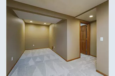 17743 Layton Path, Lakeville, MN 55044 - Photo 37
