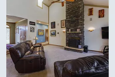 17743 Layton Path, Lakeville, MN 55044 - Photo 3
