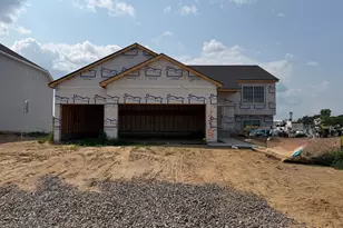 1923 Pierce St S, Cambridge, MN 55008 - Photo 1