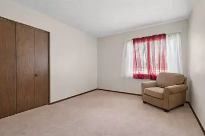 8292 Indian Boulevard S, Cottage Grove, MN 55016 - Photo 11