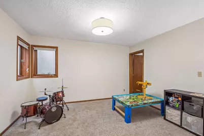 7732 74th Street S, Cottage Grove, MN 55016 - Photo 35