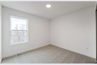 641 Sierra Parkway, Waconia, MN 55387 - Photo 11
