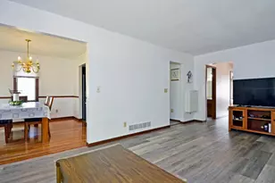 2775 Hilltop Ct, North Saint Paul, MN 55109 - Photo 5