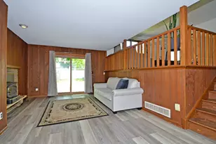2775 Hilltop Ct, North Saint Paul, MN 55109 - Photo 17