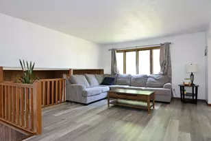 2775 Hilltop Ct, North Saint Paul, MN 55109 - Photo 3