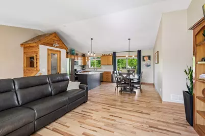 600 Pioneer Circle, Belle Plaine, MN 56011 - Photo 13