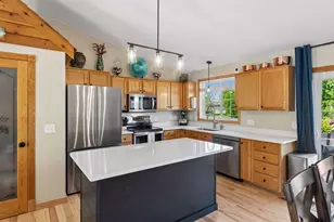 600 Pioneer Cir, Belle Plaine, MN 56011 - Photo 7