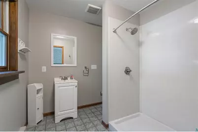 5845 N Shore Drive, Duluth, MN 55804 - Photo 13