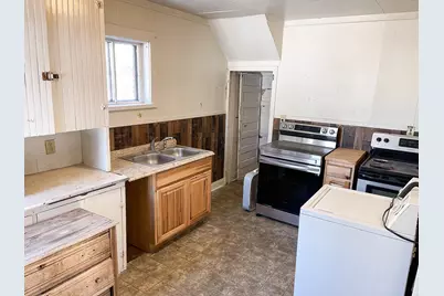 212 5th Street SE, Little Falls, MN 56345 - Photo 7