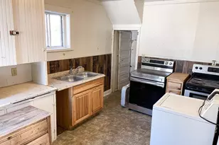212 5th St SE, Little Falls, MN 56345 - Photo 7