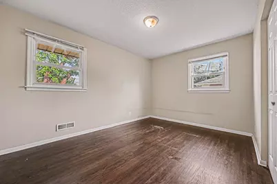 5931 Zenith Avenue N, Minneapolis, MN 55429 - Photo 19