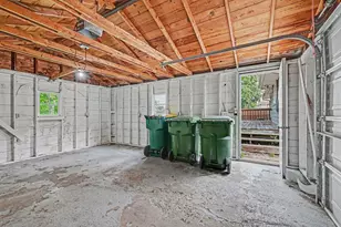 5931 Zenith Ave N, Brooklyn Center, MN 55429 - Photo 25