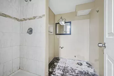 5931 Zenith Avenue N, Minneapolis, MN 55429 - Photo 21
