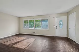 5931 Zenith Ave N, Brooklyn Center, MN 55429 - Photo 11