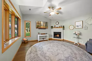330 Creekview Ct, Baldwin, WI 54002 - Photo 3
