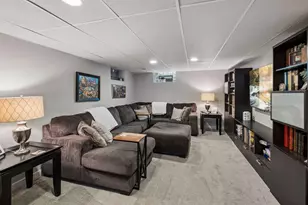 1581 Griggs St N, Saint Paul, MN 55108 - Photo 23