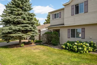 15822 Griffon Path, Apple Valley, MN 55124 - Photo 3