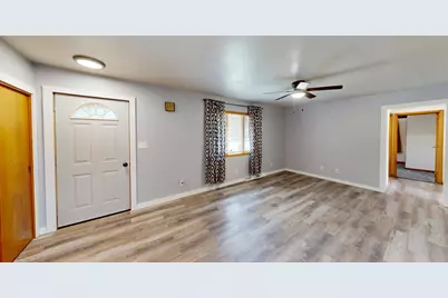 100 8th Street N, Kiester, MN 56051 - Photo 5