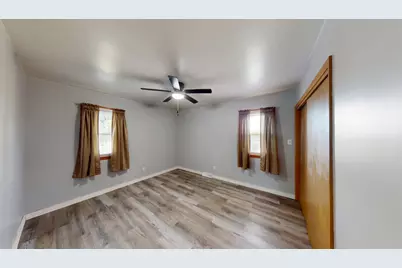 100 8th Street N, Kiester, MN 56051 - Photo 11