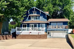 506 W Lake Ave, Worthington, MN 56187 - Photo 3