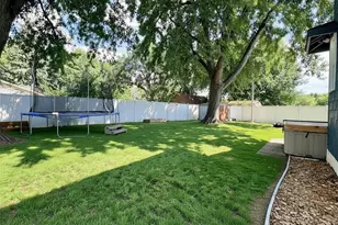 506 W Lake Ave, Worthington, MN 56187 - Photo 11