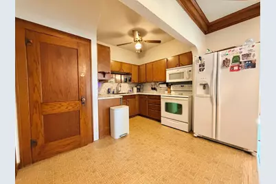 506 W Lake Avenue, Worthington, MN 56187 - Photo 19