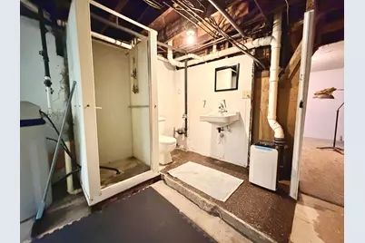 506 W Lake Avenue, Worthington, MN 56187 - Photo 43