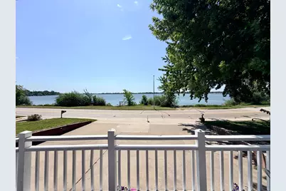 506 W Lake Avenue, Worthington, MN 56187 - Photo 5